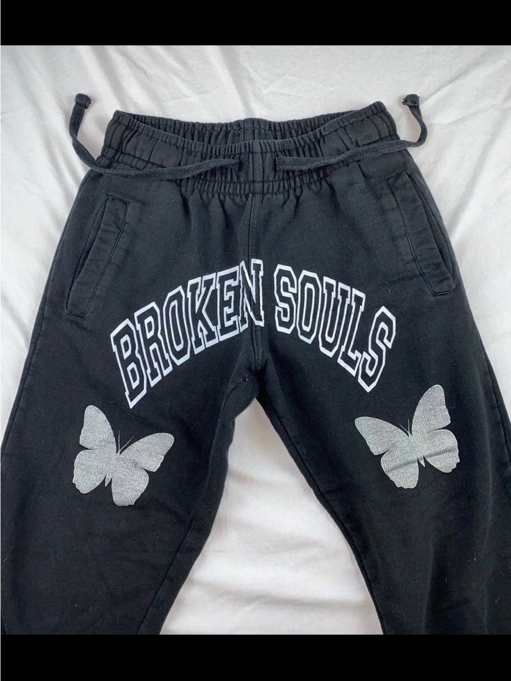 Sweatpants - Picture 2 of 10